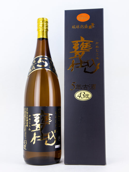 Tamayu - 5yr. Clay Pot Aged Awamori 43%